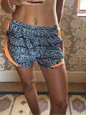 Nike running shorts 3 in with internal brief